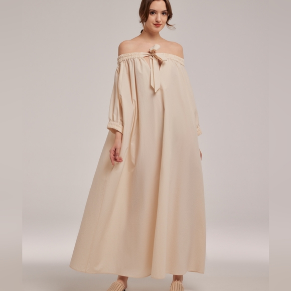 Lattelier Dresses & Skirts - LATTELIER. NWT Maxi Dress With Elastic Neck (Cream)